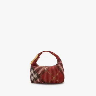 Burberry Mini Peg Duffle Bag In Rust