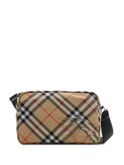 Burberry ml Essential Crossbody Cek