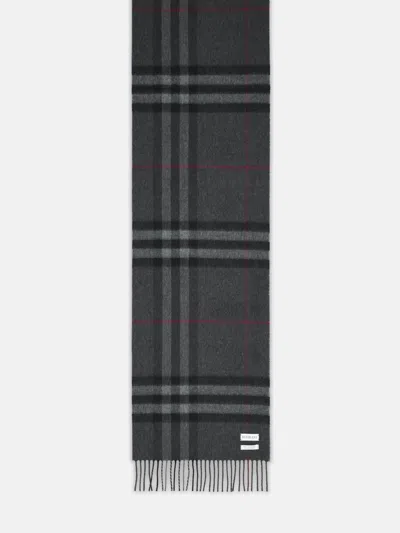 Burberry Cashmere Check Fringed Scarf In Gray