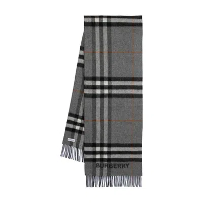 Burberry Mu Giant Check Scarf In Gray