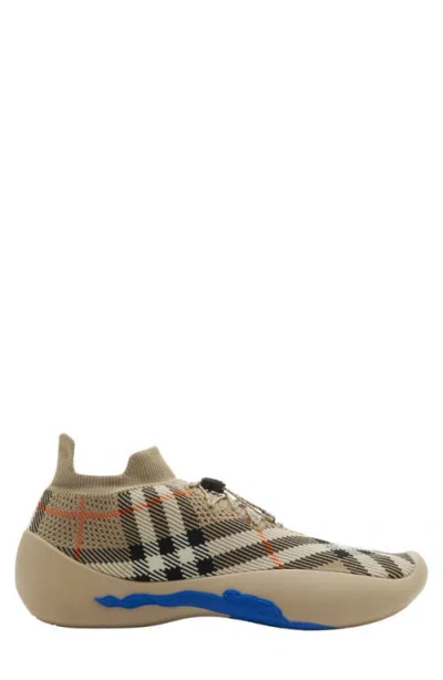 BURBERRY BURBERRY NEPTUNE CHECK KNIT SNEAKER