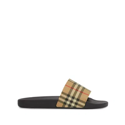 BURBERRY NEUTRAL  BLACK SLIPPERS