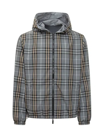 BURBERRY BURBERRY NEWPORT CHECK JACKET WITH HOOD AND ZIPPER