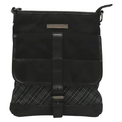 Pre-owned Burberry Nova Check Black Nylon Shoulder Bag ()