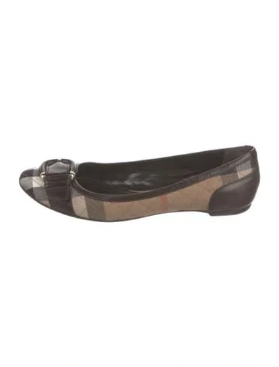Pre-owned Burberry Nova Check Pattern Canvas Flats In Brown