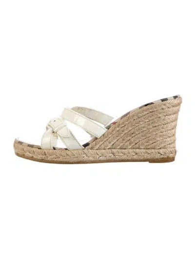 Pre-owned Burberry Nova Check Pattern Patent Leather Espadrilles In White