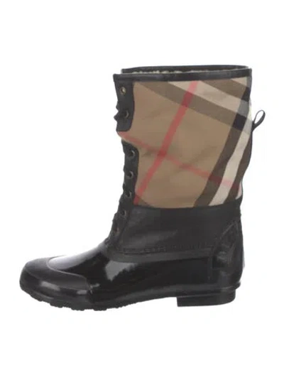 Pre-owned Burberry Nova Check Pattern Rubber Boots In Black