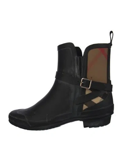 Pre-owned Burberry Nova Check Pattern Rubber Rain Boots In Black