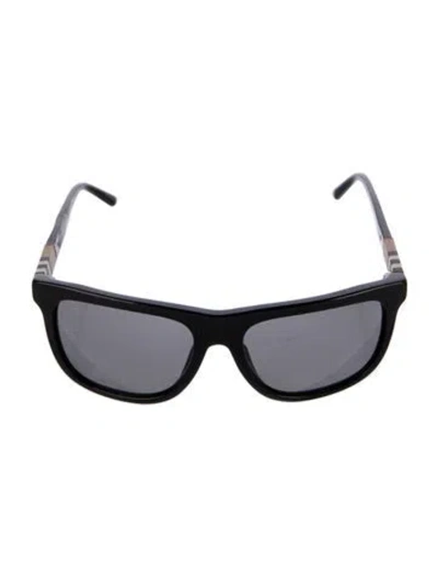 Pre-owned Burberry Nova Check Pattern Wayfarer Sunglasses In Black