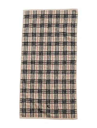 Pre-owned Burberry Nova Check Towel In Neutrals