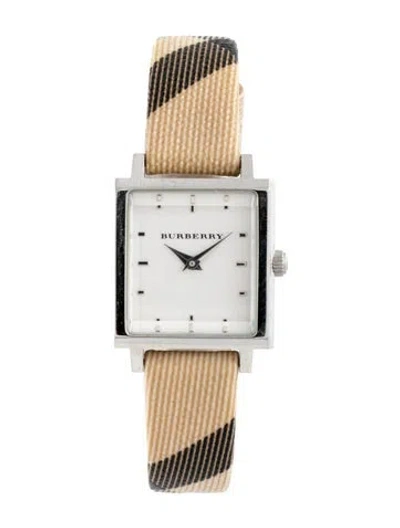 Pre-owned Burberry Nova Check Watch In Multi