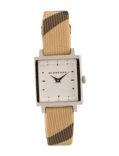 Pre-owned Burberry Nova Check Watch In Multi