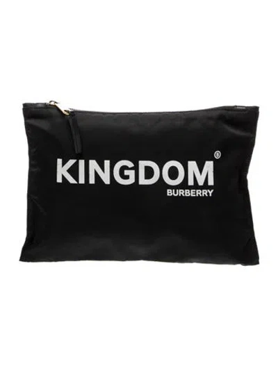Pre-owned Burberry Nylon Clutch In Black