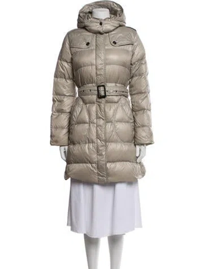 Pre-owned Burberry Nylon Down Coat In Neutrals