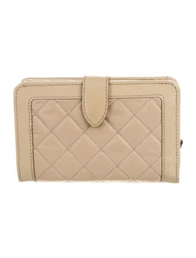 Pre-owned Burberry Nylon French Purse In Neutral