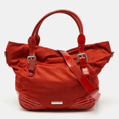 Pre-owned Burberry Orange Nylon And Patent Leather Buckle Handle Tote