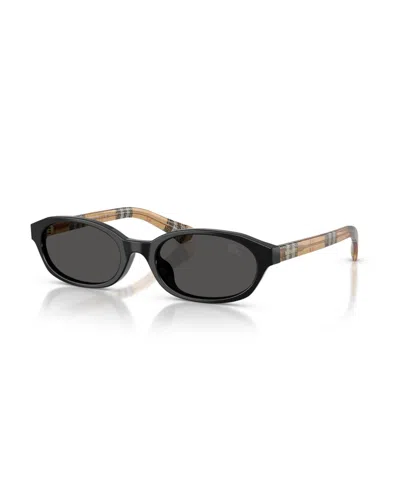 Burberry Oval Acetate Sunglasses Be4508d In Black