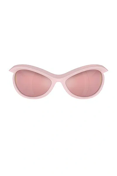 Burberry Oval Sunglasses In Pink