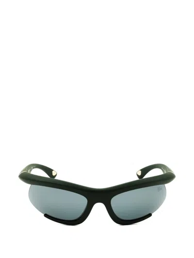 Burberry Oval-frame Sunglasses In Green