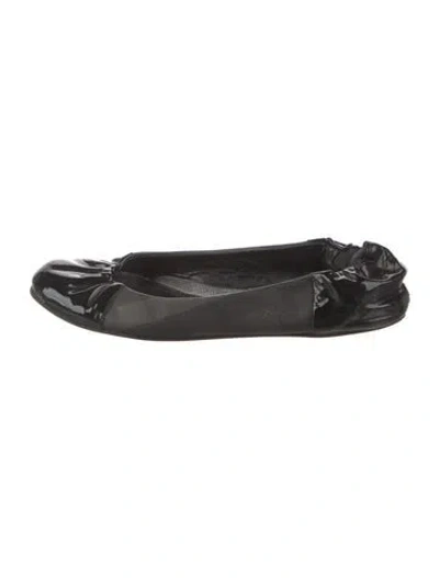 Pre-owned Burberry Patent Leather Ballet Flats In Black