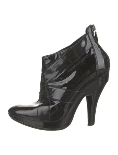 Pre-owned Burberry Patent Leather Boots In Black