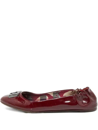Pre-owned Burberry Patent Leather Heartbuckle Ballet Flats In Red