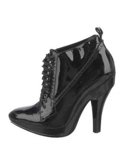 Pre-owned Burberry Patent Leather Lace-up Boots In Black