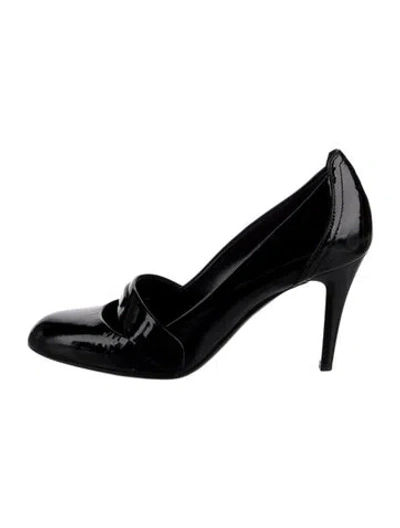 Pre-owned Burberry Patent Leather Pumps In Black