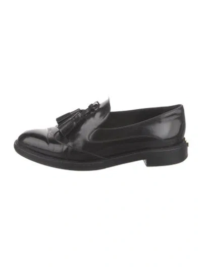 Pre-owned Burberry Patent Leather Tassel Accents Loafers In Black