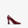 Burberry Scarpins Trinket Patent Leather Block-heel Pumps In Red