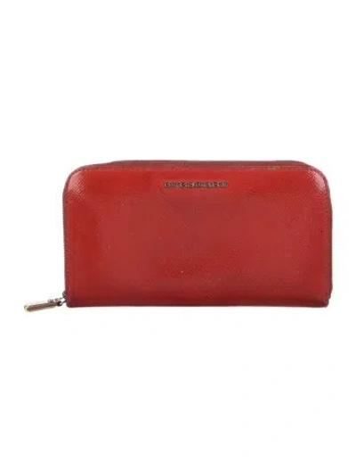 Pre-owned Burberry Patent Leather Wallet In Red