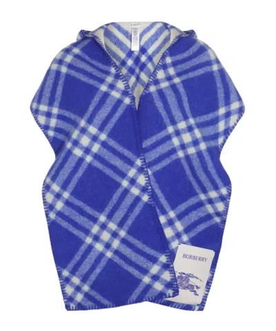Burberry Patterned Shawl In Blue