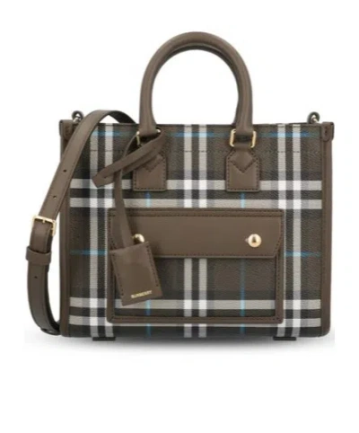 Burberry Patterned Tote Bag In Black