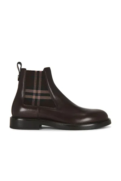 Burberry Pembroke Boot In Burgundy