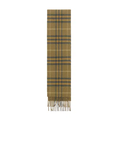 Burberry Plaid Cashmere Scarf In Green