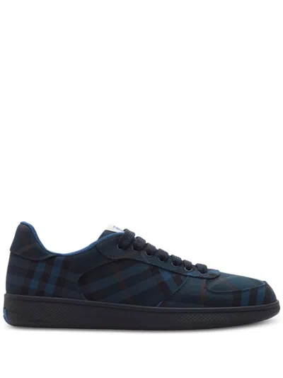 Burberry Plaid-pattern Sneakers With Textured Rubber Sole In Black