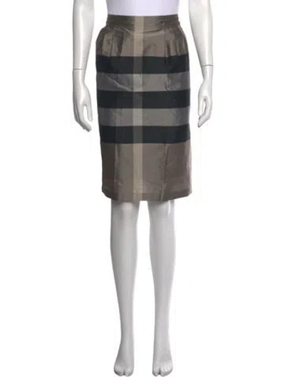 Pre-owned Burberry Plaid Print Midi Length Skirt In Gray