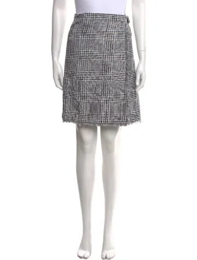 Pre-owned Burberry Plaid Print Mini Skirt W/ Tags In Black