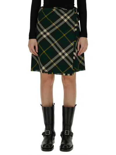 Burberry Plaid Wool Mini Skirt In Black