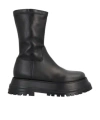Burberry Platform Boots In Black