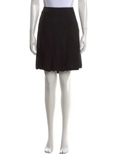 Pre-owned Burberry Pleated Accents Knee-length Skirt In Black