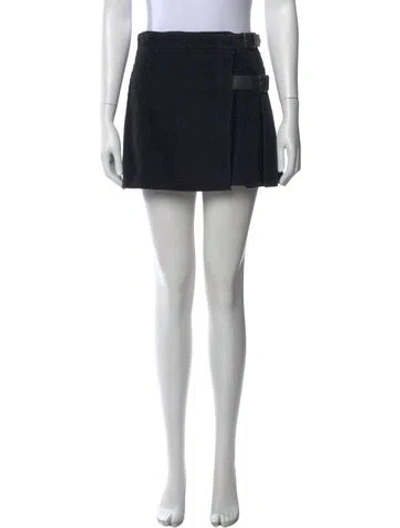 Pre-owned Burberry Pleated Accents Mini Skirt In Black