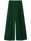 Burberry Wide Leg Pleated-detail Cotton Trousers In Grün