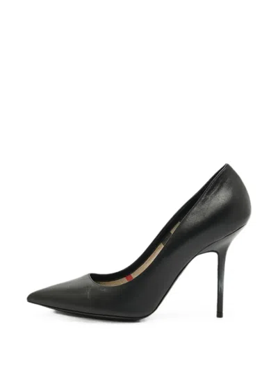 Pre-owned Burberry Pointed Toe Pumps In Black