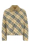 Burberry Cropped Check Quilted Barn Jacket In Grainipcheck