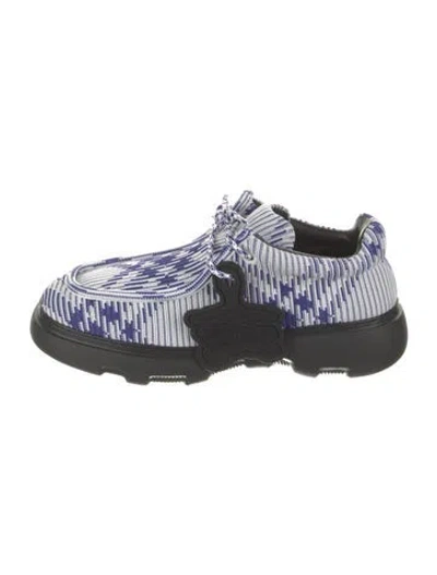 Pre-owned Burberry Printed Oxfords In Blue