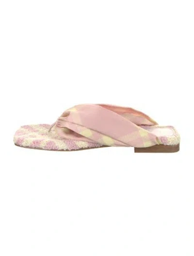 Pre-owned Burberry Printed Pleated Accents Flip Flops In Pink