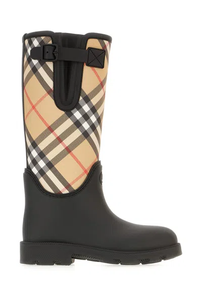 Burberry Printed Rubber Marsh Stamp Boots In Black