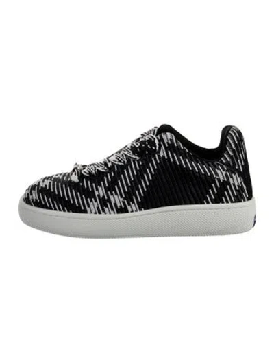 Pre-owned Burberry Printed Sneakers In Silver