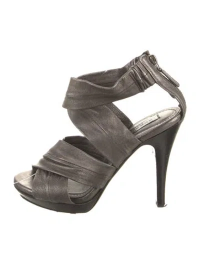 Pre-owned Burberry Prorsum Leather Sandals In Gray